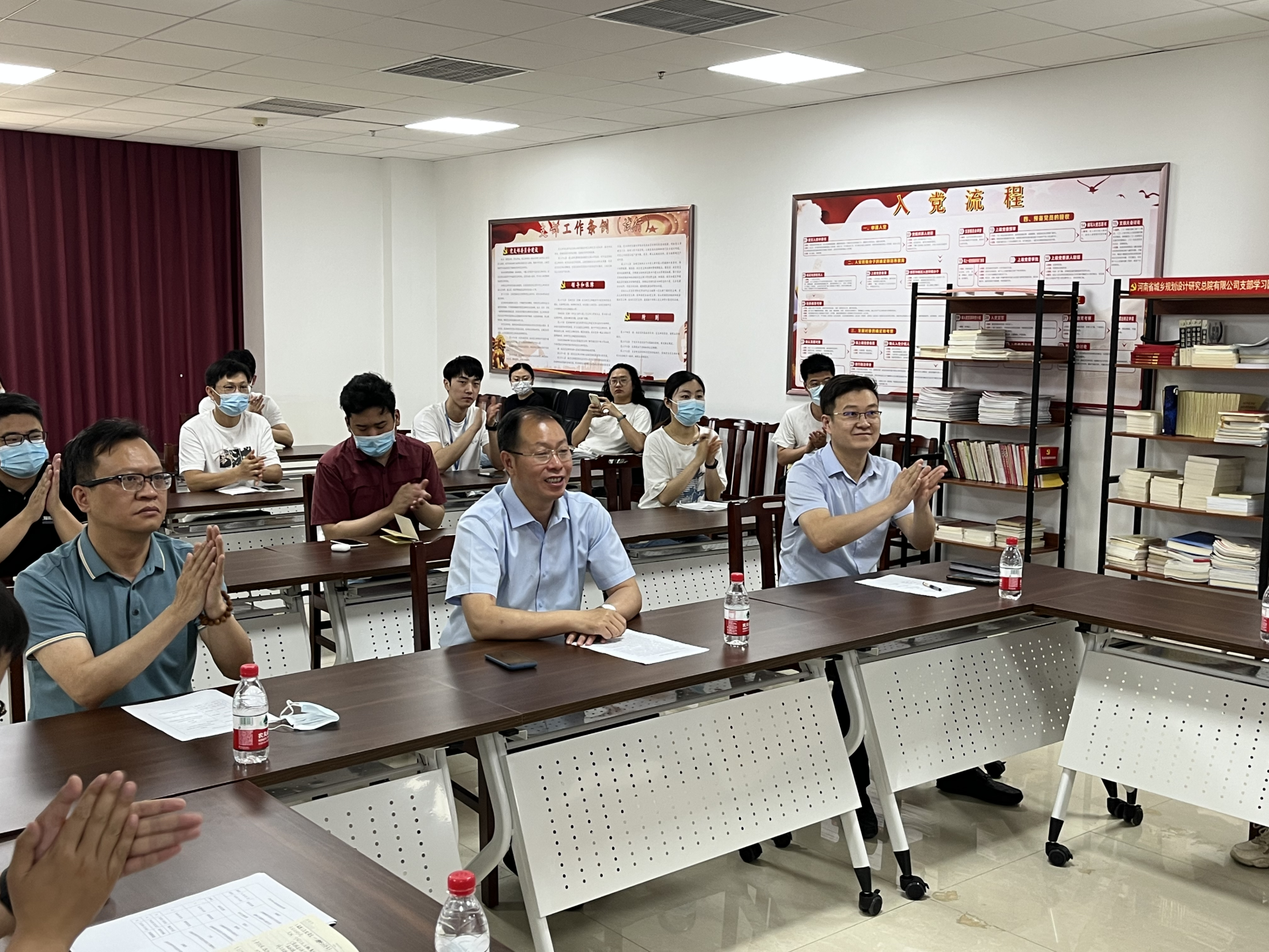 圖片2.png 圖片2.png